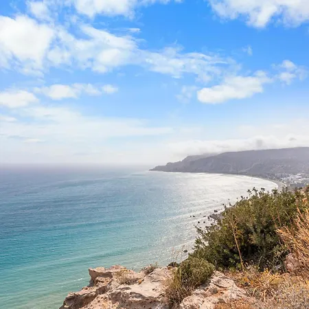 Thea, Luxury Cliff Sea View * Pissouri