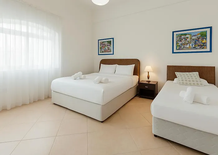 Thea, Luxury Cliff Sea View Vila *