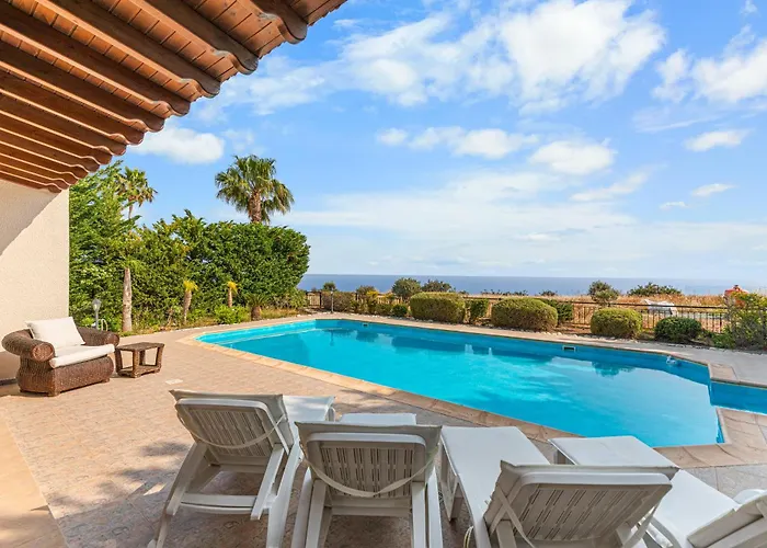 Vila Thea, Luxury Cliff Sea View