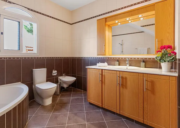 Vila Thea, Luxury Cliff Sea View Pissouri