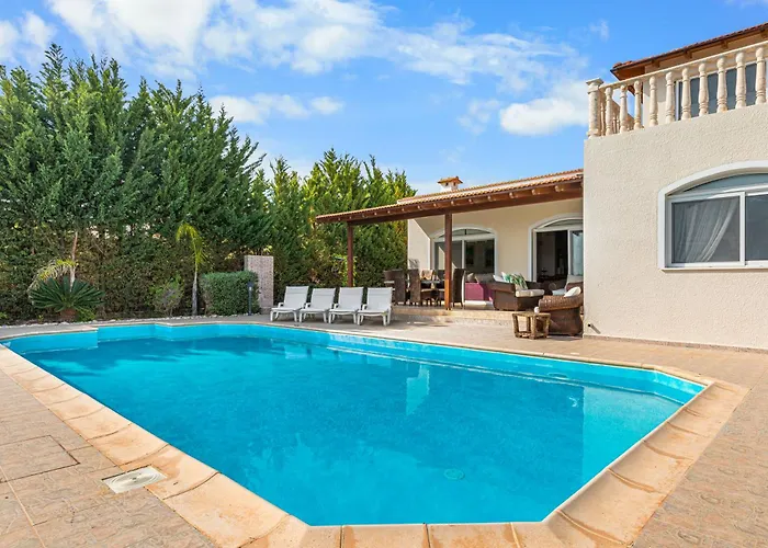 Thea, Luxury Cliff Sea View * Pissouri